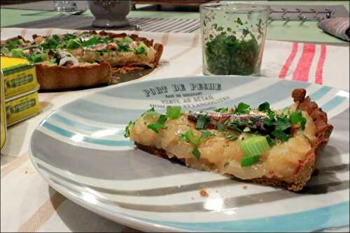 Tarte au blé noir aux oignons doux et sardines à l’huile