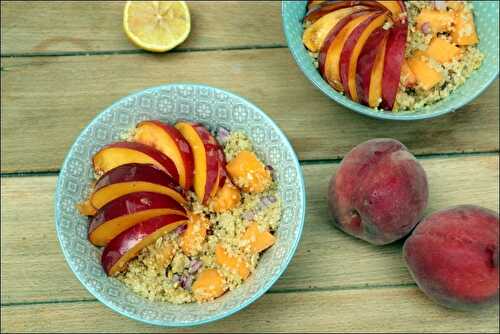 Salade de quinoa à la nectarine au melon et basilic