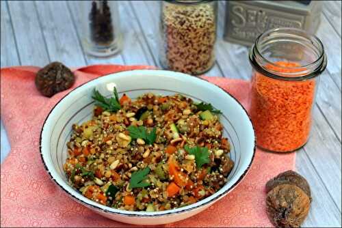 Lentilles et quinoa aux pignons de pin et 5 épices