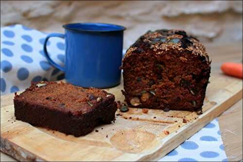 Carrot cake aux fruits secs – sans gluten et sans lactose