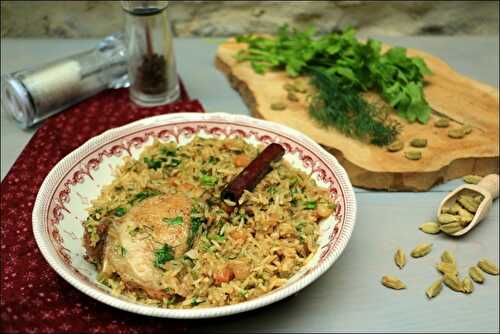 Poulet à l’oignon caramélisé et riz à la cardamome de Yotam Ottolenghi