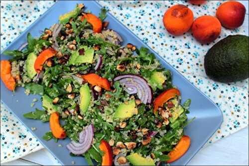 Salade fruitée de quinoa et roquette