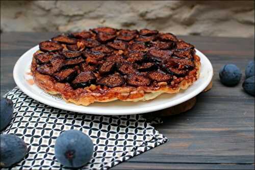 Tarte tatin aux figues, noix et miel