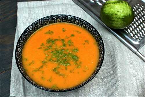 Soupe acidulée à la courge butternut aux saveurs asiatiques