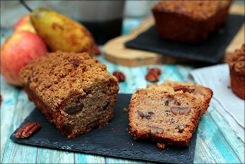 Crumble cake à la poire et à l’amaretto de Yotam Ottolenghi