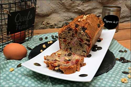 Cake au jambon, tomates séchées et olives de Kalamata – sans gluten et sans lactose