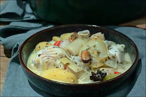 Pot-au-feu de la mer en cocotte