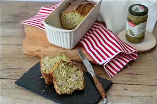 Cake moelleux au thon et au pesto