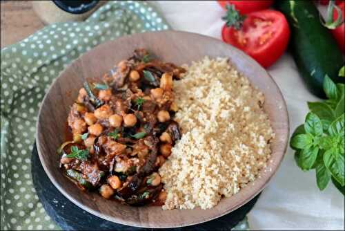 Légumes rôtis à la tomate et aux pois chiches