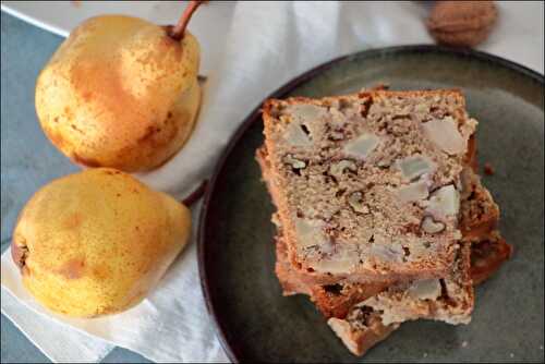 Gâteau du matin aux poires et noix