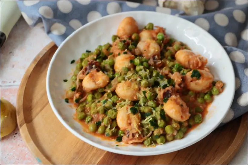 Calamars et petits pois à l'italienne