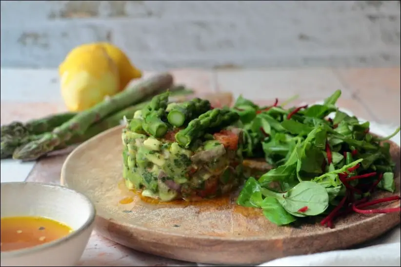 Tartare d'asperges et d'avocat