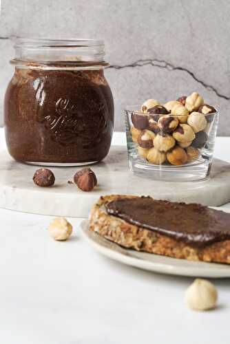 Recette de nutella maison facile ( Vegan, 0 sucre ) - Healthy is the new cool