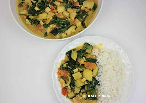 CURRY DE TOFU FUMÉ AUX LÉGUMES #VEGAN