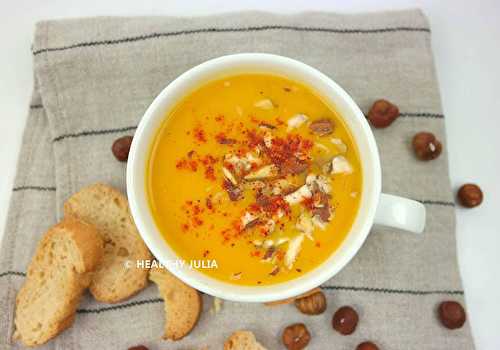 VELOUTÉ DE BUTTERNUT AUX NOISETTES ET CRÈME D'AMANDE #VEGAN