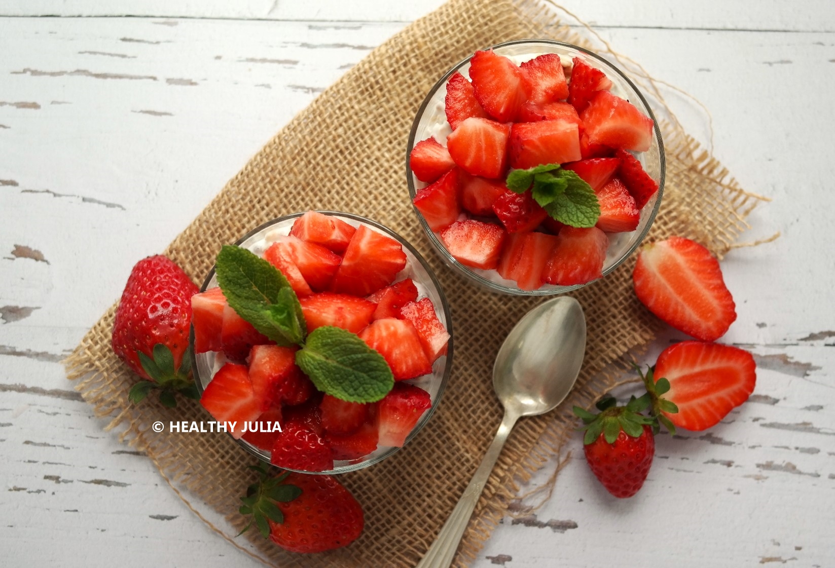 CHIA PUDDING AUX FRAISES #VEGAN