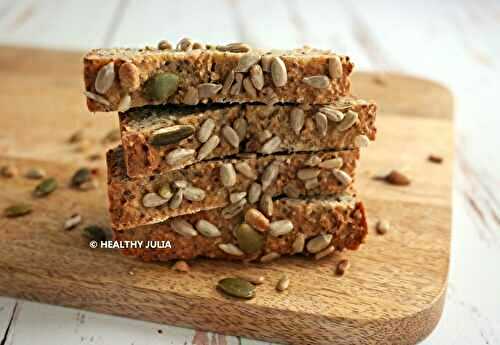 PAIN PROTÉINÉ À L'AVOINE ET AU SKYR (SANS GLUTEN)