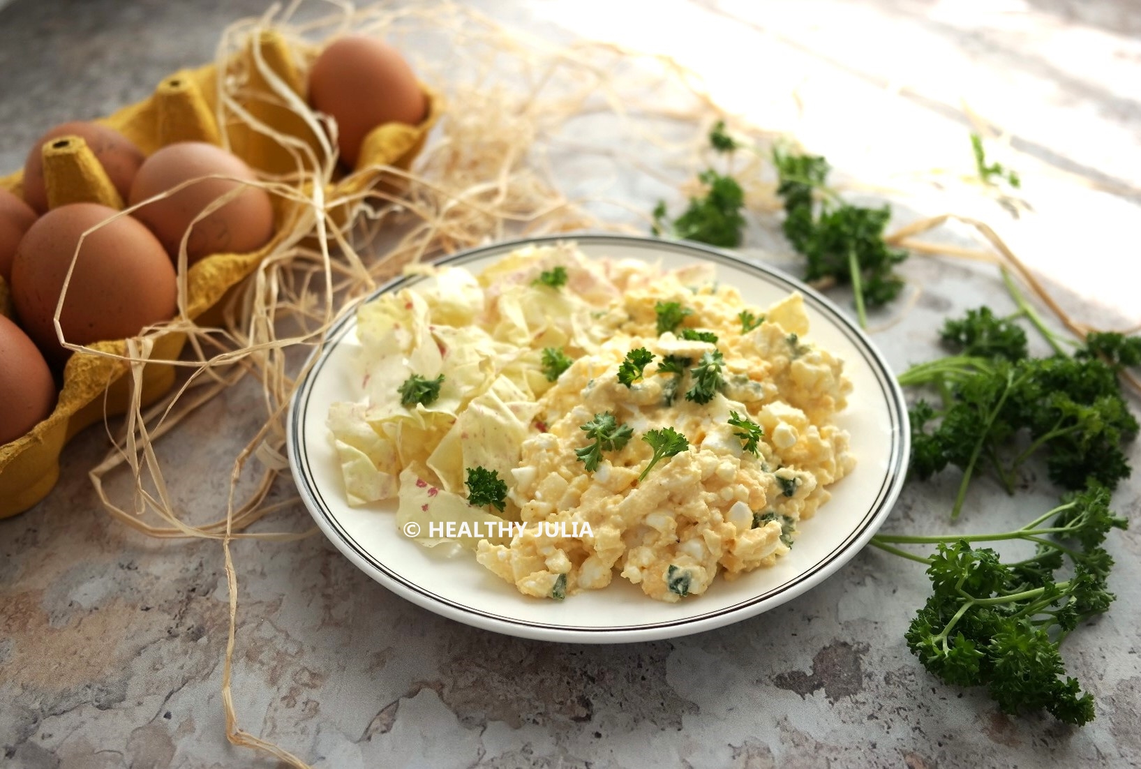 SALADE D'ŒUFS DURS AU COTTAGE CHEESE