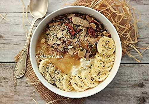 BOWL DU MATIN AUX SUPERALIMENTS (SANS GLUTEN, SANS SUCRE AJOUTÉ)