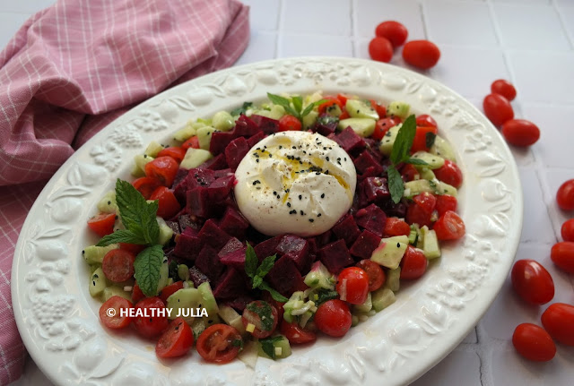 SALADE DE CRUDITÉS, BETTERAVE ET BURRATA