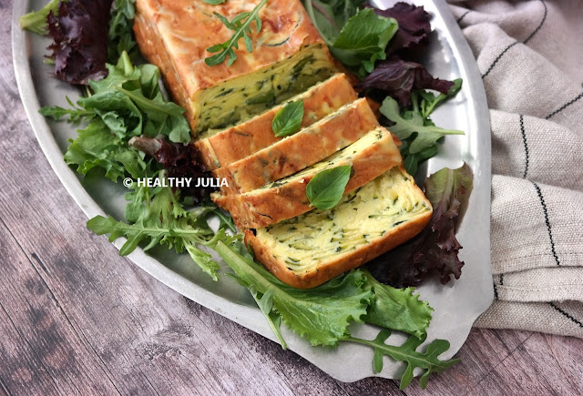 CAKE INVISIBLE AUX COURGETTES ET BASILIC