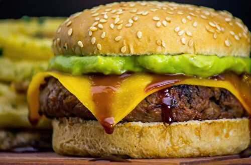 Burger de bœuf maison et guacamole .fr