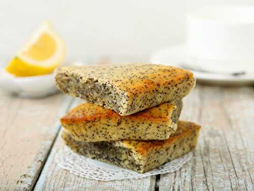 Gâteau healthy et vegan aux graines de pavot et au citron