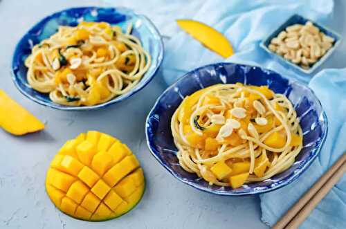 Pâtes aux poireaux, à la mangue, feta et basilic .fr