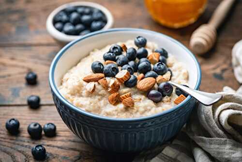 Recette petit déjeuner healthy : Porridge aux fruits secs