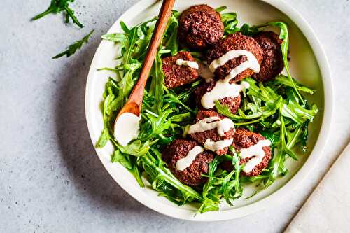 Salade recette végétarienne et Galette de betterave à l'avoine