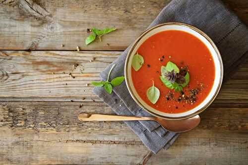 Soupe aux tomates, abricots et basilic .fr