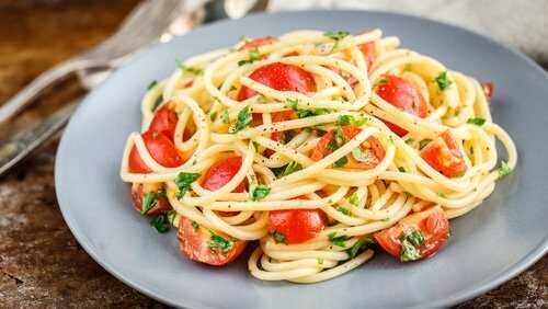 Tomates grillées à la sauge et à l'ail