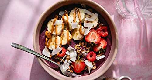 Açaï bowl maison : le petit-déjeuner healthy et rafraîchissant !