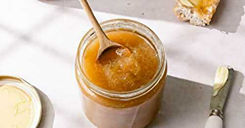La confiture de rhubarbe maison, rétro et carrément addictive !