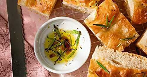 La focaccia maison : moelleuse, dorée et croustillante !