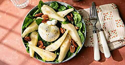 La salade burrata, poire et noix de pécan : la douceur et le croquant !