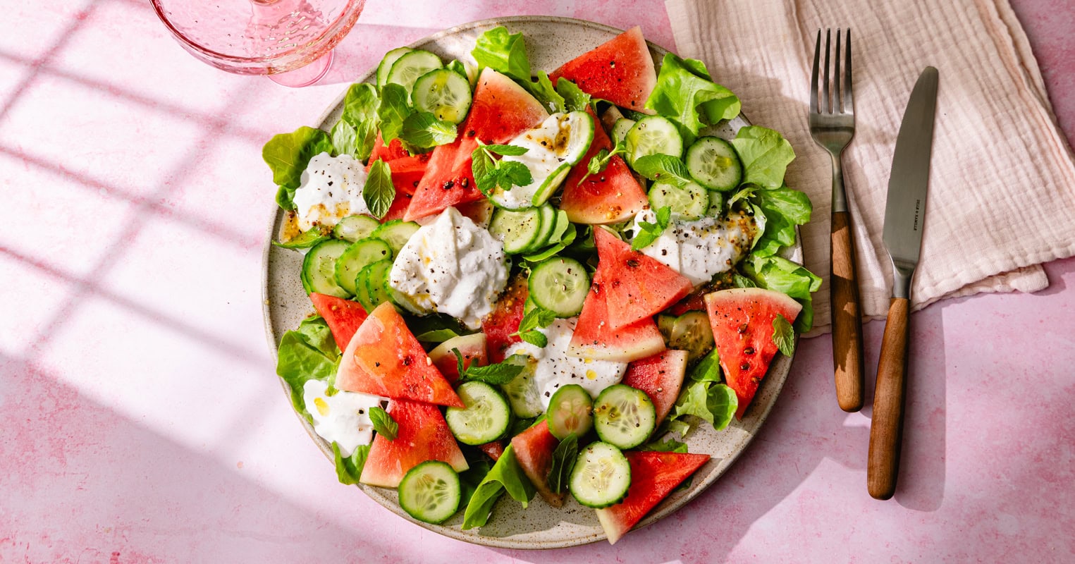 La salade burrata, pastèque & concombre : la plus fraîche de l’été !