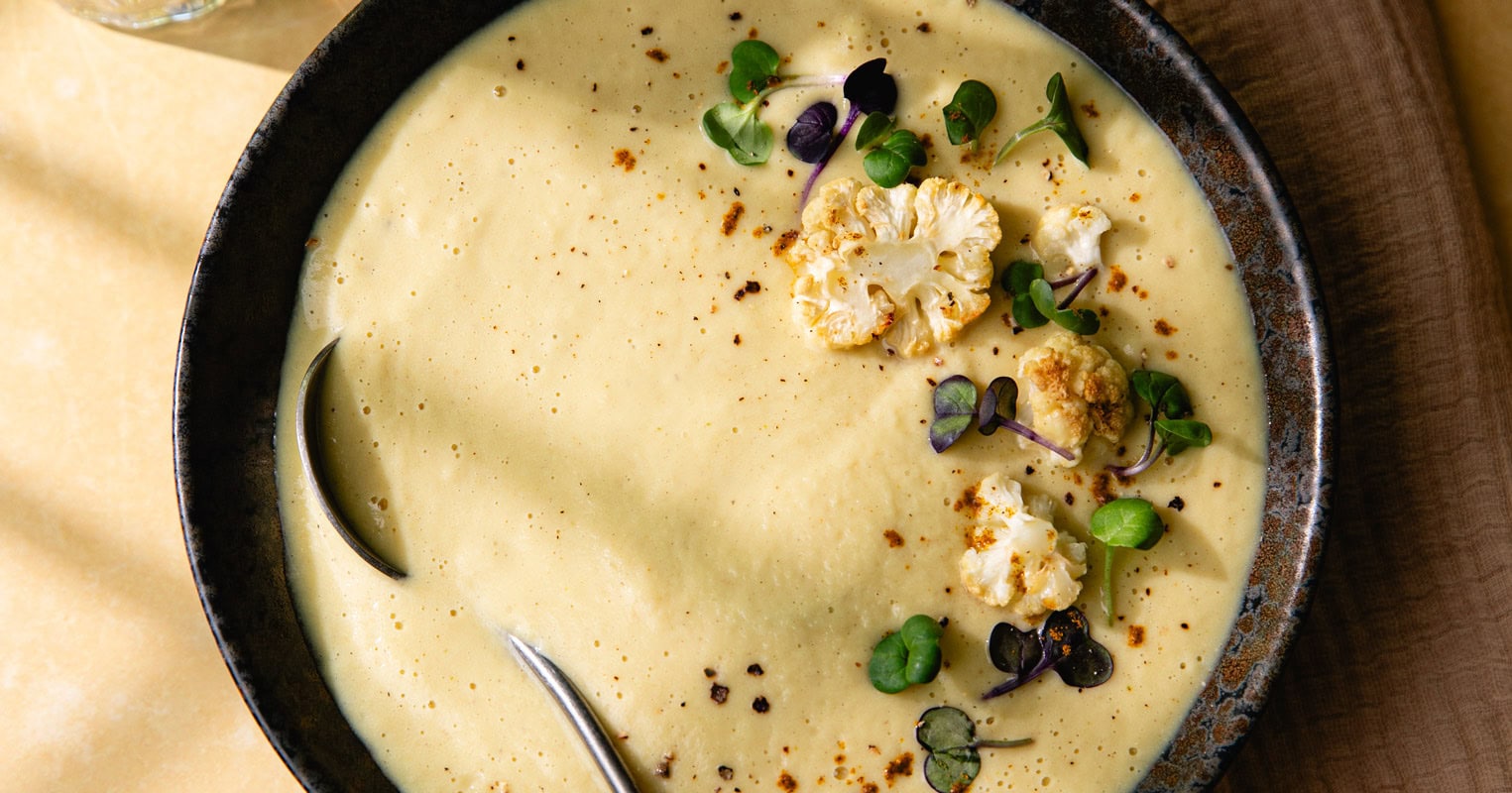 Le velouté vegan de chou-fleur rôti