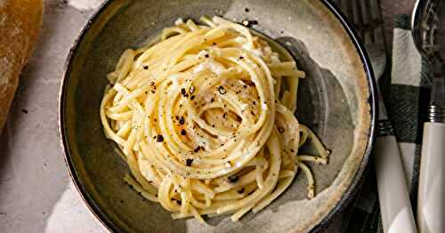 Les pâtes cacio e pepe