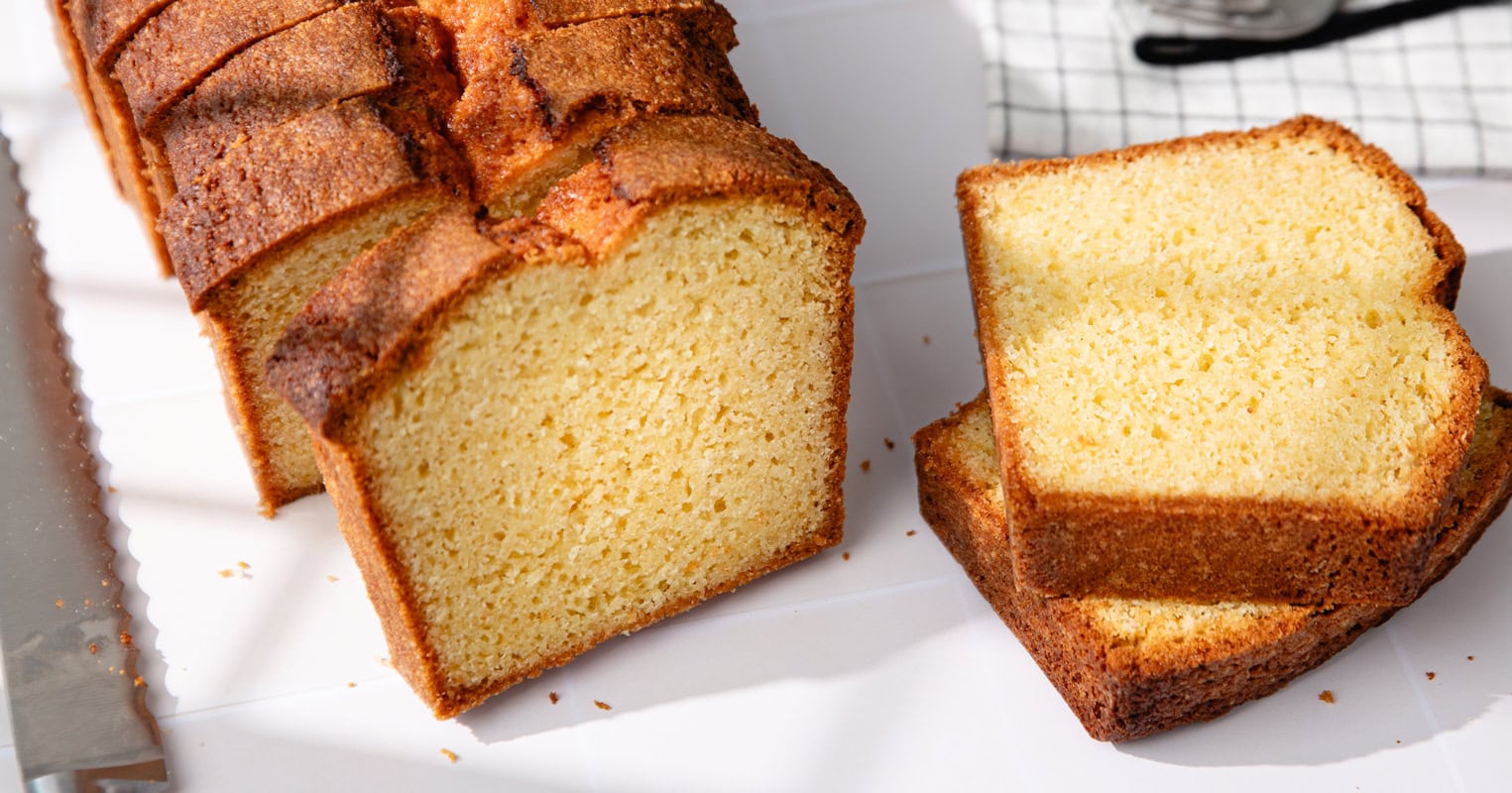 Le gâteau quatre-quarts super moelleux