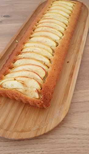 Financier à la pomme