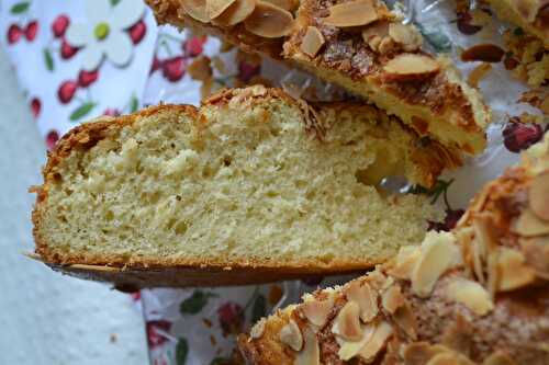 Brioche à la cannelle et aux amandes