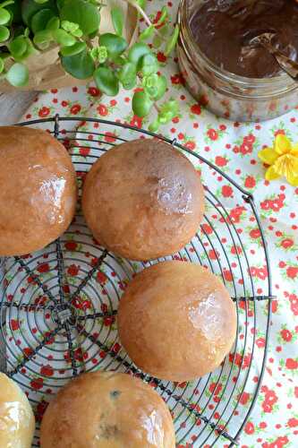 Briochettes sans lait sans beurre sans oeuf à la pâte à tartiner