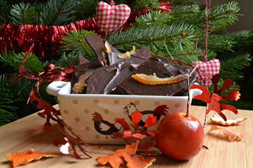 Cadeaux gourmands 4 : Ecorces de caramel et chocolat aux oranges confites