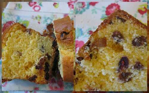 Cake au citron, raisins secs, cranberries et oranges confites