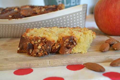 Cake aux pommes et aux amandes