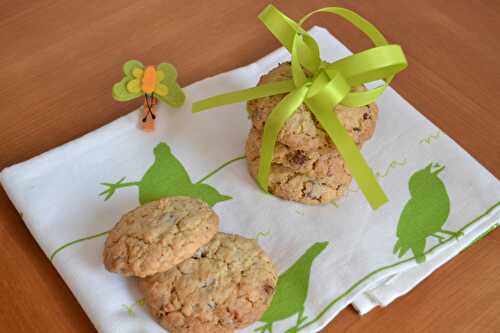 Cookies aux flocons d'avoine et chuncks lait et blanc