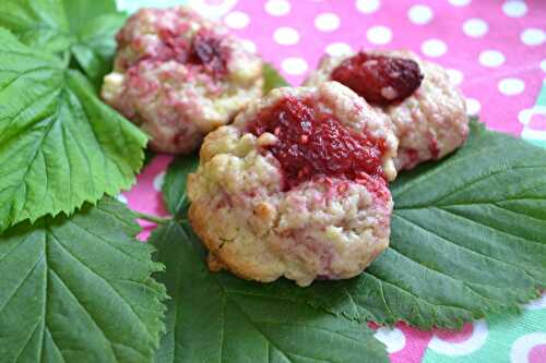 Cookies moelleux aux framboises fraiches