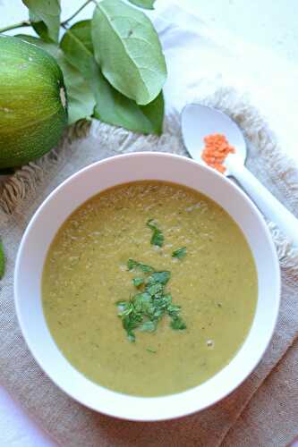 Courgette lentilles corail en purée-velouté végétarien