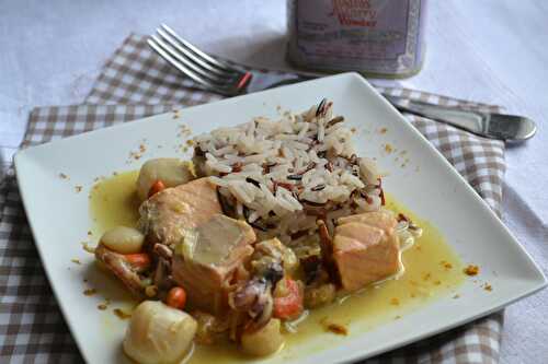 Curry de fruits de mer, saumon et noix de Saint Jacques